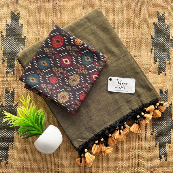 Classic Cotton Saree with Tassels & Designer Printed Blouse