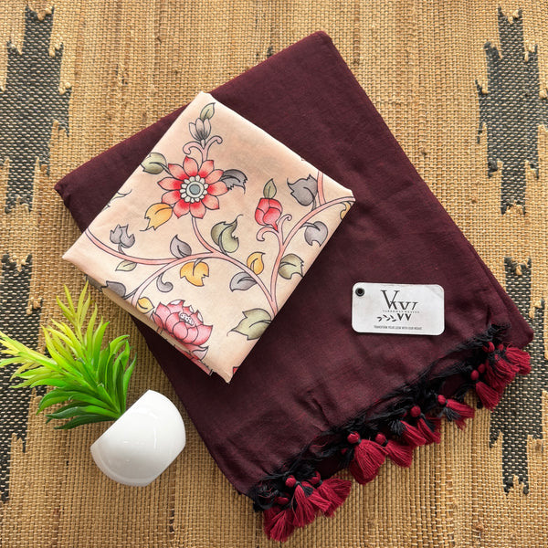 Beautiful Cotton Saree with Printed Blouse & Tassel Detail
