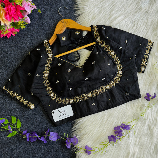 Handcrafted Elegance - Exquisite Handwork Blouse